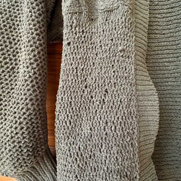 Derek Heart Earthy Green Cardigan Sweater with Relaxed Fit and Shawl Collar - Picture 2 of 8